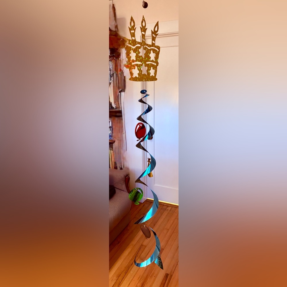 Spiral Hanging Party Decorations with Gold Crown Blue Streamers